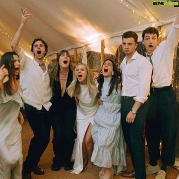 Ashley Reyes - 3 Likes - Went to England and all I got was the most magical weekend celebrating my drama school wife getting married to her perfect person with the best people on earth.
More sappy photos to come just still busy picking my tissues up off the floor.