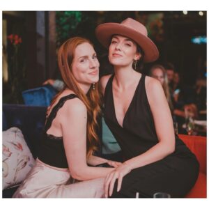 Ashlynn Yennie Instagram - Fun Fact: The jumpsuit I am wearing is almost as old as our friendship. Proving that good things are made to last. 💞 @bre.mueck #deacadeoffriendship #aginglikefinewine #girlfriends #lovehersomuch #soulsisters