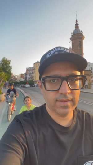 Ashneer Grover Instagram - Seville in Spain has to be the second best city to cycle in Europe, after Amsterdam of course. The best public bike renting system and tech as well. All for €3 / day !!