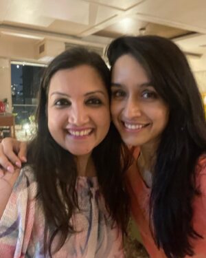 Ashneer Grover Instagram - Super fun time with @shraddhakapoor . What a super friendly and charming star !! Thanks for hosting us !