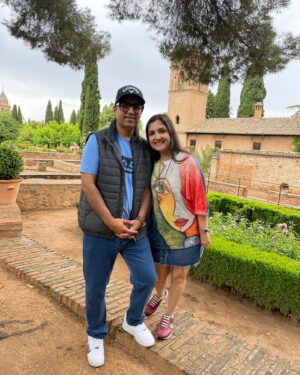 Ashneer Grover Instagram - 17 Years of being one ❤️! Happy Anniversary