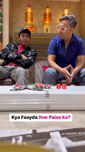 Ashneer Grover Instagram - Bhot ho gaya gaon chalte hai..
.
.
.
.
.
#rich #loaded #money #reels #bitcoin #motivation
