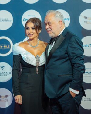 Ashraf Zaki Instagram - جائزة الريادة فى مهرجان
 Dear Guest 2023
عن العمل النقابي
 فى نقابة المهن التمثيلية 
Suit by @concrete_official 
@rogenaofficial ❤️