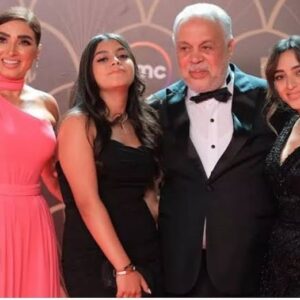 Ashraf Zaki Instagram - كل لحظه وطفلتى الجميله وعروستى الاميره مريم اجمل ما ف حياتي هى ومايا سر السعادة سر الامان حصاد العمر كل سنه وانتى طيبه يا اجمل مريم
