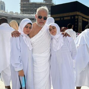 Ashraf Zaki Instagram - اللهم انك عفو كريم تحب العفو فاعف عنا 🙏🙏
@rogenaofficial 
@mayathezaki 
@mariaamzaky