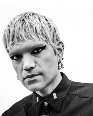 Ashton Michael Instagram - ⛓️🖤 HECTOR 🖤⛓️ 
.
@justhektor captured backstage for Ashton Michael #punktsugicollection by Myriam Santos 
.
📸 @masklab 
.
.
makeup
Key makeup James Vincent
@jvincentmakeup for @nobasura_clubhouse 
@danessa_myricks @danessamyricksbeauty for sponsoring. 

Makeup team
@ozzie__g__
@caitlincwyman 
@hollymarkert
@luigichamorro 
@rickieangel.artistry 
@alisa_yasuda

Hair 
Key hair: Noogie Thai
@noogiethai

Hair team:
Joey Rodrigues - @joeyrodrigueshair 
Paula Peralta - @thepaulaperalta
Christy Tagatac - @christytagatac
Henry Sanchez - @Henrydesalazar 
.

#ashtonmichael