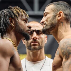 Ashton Sylve Instagram - Strictly business 
#HardWorkMakesEasyWork
Tune in tomorrow LIVE ON DAZN
@daznboxing #PaulDiaz

📸 @justicewebberr