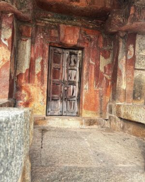 Ashvini Instagram - Fancy living is fine but  road trips, exploring ,visiting temples with mythological marks & stories plus the hopeless belief towards creation is Dope ! 
Page 4 of 365 days .
