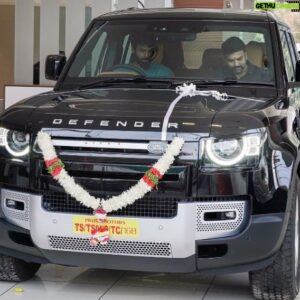 Ashwin Babu Instagram - Say Hello to my new car 💝#landrover #defender
#blessed 😇🙏
#thankyou #my #god #life #family #brothers #love