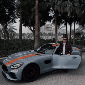 Askar Askarov Instagram - Двигаемся с @ferrorental 🌪😎
