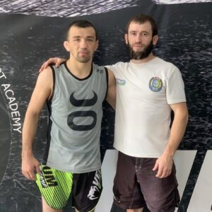 Askar Askarov Instagram - Отлично поработали над боксерскими навыками под руководством @gapizov_radjab 🥊