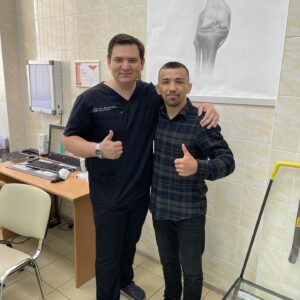 Askar Askarov Instagram - Анвар Гиниятов. Лучший ортопед по СПб