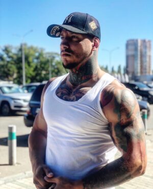 Askar Mozharov Instagram - 