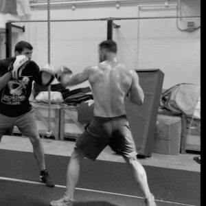 Askar Mozharov Instagram - Keep work !✊👊🏻#byb #маями #odessa #losangeles #mma #boxing #florida #sports @autodoc_autoparts