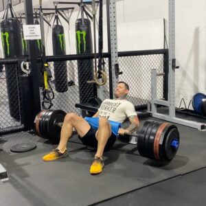Askar Mozharov Instagram - 203 kg