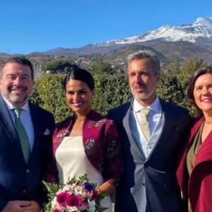 Assunção Cristas Instagram - O vulcão Etna foi testemunha privilegiada destes nossos afilhados!