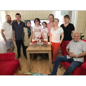Ata Berk Mutlu Instagram - Doğum günümü kutlayan herkese çok teşekkür ederim... 😇✨🎉🎈🎁 İyi ki varsınız ! Sizi çok seviyorum. ❤️