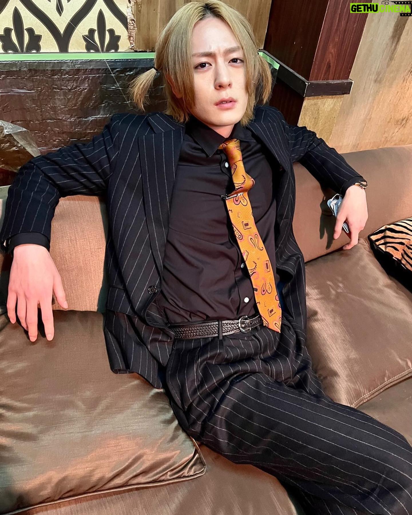 Atsuhiro Inukai - 56.6K Likes - 本日、19時59分からぐるナイ
23時59分からケイ×ヤク最終回です。
ヘアメイクさんがついにツインテールにしてくれてご満悦の様子
#ケイヤク#ぐるナイ#英獅郎#ツインテール#ご満悦#多幸感#僥倖#ニコニコ#笑み#微笑#口角#歯#舌#ツインテールの日