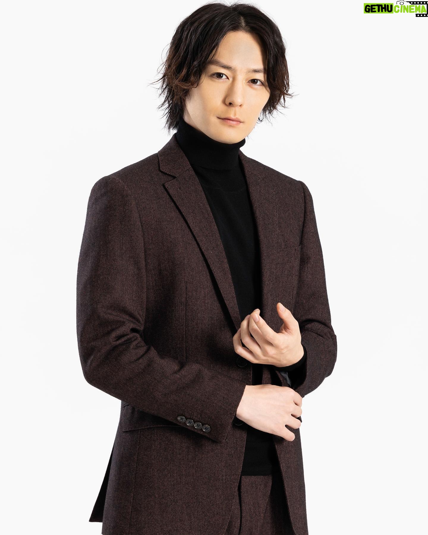 Atsuhiro Inukai - 35.4K Likes - 2023期一月期ドラマ
ひともんちゃくなら喜んで!
佐京紫織役で出演させていただきます。
ABCテレビ夜11時55分〜
※初回1月15日は0時スタート
テレビ朝日1月14日深夜2時30〜
是非!
#ひともんちゃくなら喜んで#犬飼貴丈#ドラマ#要するに#テレビ出ます