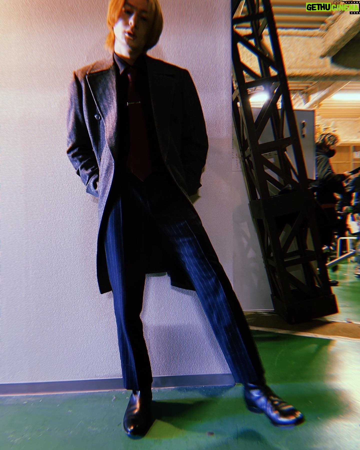 Atsuhiro Inukai - 26.7K Likes - 明けましておめでとうございます。
僕は元気に1月13日放送の
ケイ×ヤクの撮影をしてます。
皆さんみてくれるかな?
いいともー!!
#犬飼貴丈#ケイヤク#英獅郎#正月#お年玉#大人たちは#ちびっ子たちから#逃げ切れ#全力疾走#脱兎のごとく