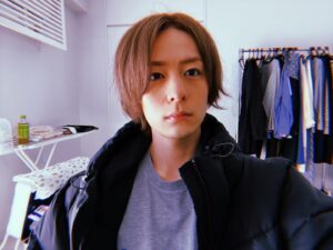 Atsuhiro Inukai Instagram - 本日、23時59分から
ケイ×ヤク第2話放送です。
僕はもうテレビの前でスタンバイしてます。よろしくお願いします。
#ケイヤク#犬飼貴丈#英獅郎#テレビドラマ#僕とケイヤクして#魔法少女になってよ#自撮り