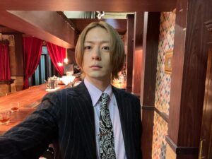 Atsuhiro Inukai Instagram - 本日24時9分からケイ×ヤク第6話放送です。ぜひ！
#ケイヤク#犬飼貴丈#英獅郎#自撮りたくさんしたけど#全部同じ表情だった#全部#俺
