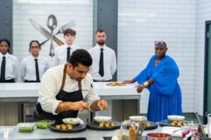 Atul Kochhar Instagram - Executive head @chefashok_sharma is through to the @greatbritishmenu judging chamber! 👨‍🍳

After impressing @rogan_simon with last night’s main and pudding, Ashok is set to fire up the whole menu again for @cheftomkerridge, @nishakatona, and @edgamblecomedy, and see if he can secure a place at the prestigious GBM banquet.

Don’t miss a moment on @bbctwo from 8pm, or stream on @bbciplayer, in celebration of @teamgb at the @paris2024 @olympics and @paralympics 💫

#GreatBritishMenu #Paris2024 #Olympics #Paralympics #BBC