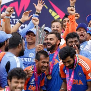 Atul Kochhar Instagram - "Champions at heart, winners on the field! 🏆🎉 Congratulations, Team India!”
Proud of Team Blue 🇮🇳🤗 What a match it was!! From nail biting moments to winning streak.
A true display of skill and teamwork.
.
.
.
.
Images credit: BCCI official website 

[ India T20 World Cup World Champions Victory ]