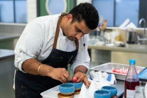 Atul Kochhar Instagram - Tune in tonight to watch @chefashok_sharma take on @greatbritishmenu’s mains and desserts! 👨‍🍳

Having scored a nine and an eight for last night’s starter and fish, Ashok is now facing off against two of the region’s finest chefs to impress veteran judge @rogan_simon for London and the South East.

Find out how he gets on from 8pm on @bbctwo, or catch up on @bbciplayer, in honour of @teamgb at the @paris2024 @olympics and @paralympics 🙌

#GreatBritishMenu #Paris2024 #Olympics #Paralympics #BBC