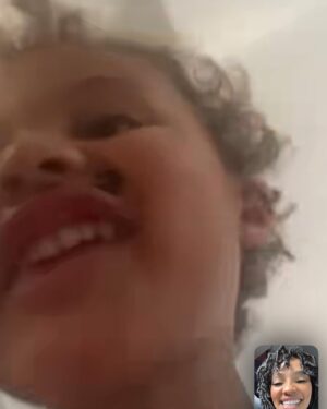 Aubin Wise Instagram - FaceTime is never a dull moment!