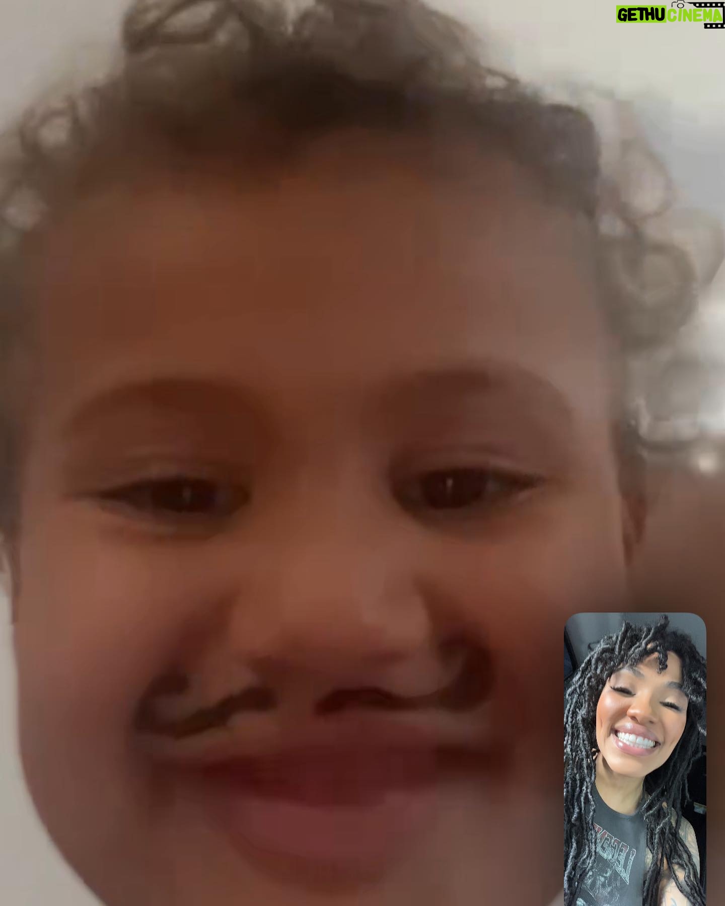 Aubin Wise - 1.5K Likes - FaceTime is never a dull moment!