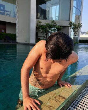 Aukkarat Jittasiri Instagram - 🏊🏻‍♂️💦☀️