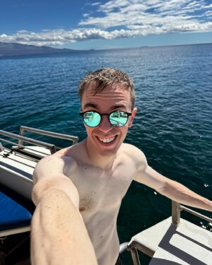 Austin Evans Instagram - I should do the whole “outside” thing more often