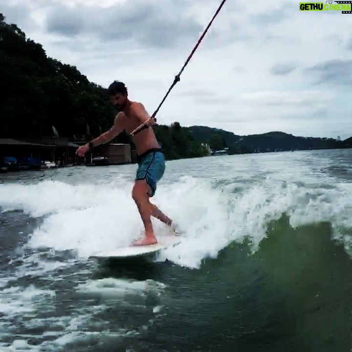 Austin Nichols - 6.2K Likes - Dismount...
