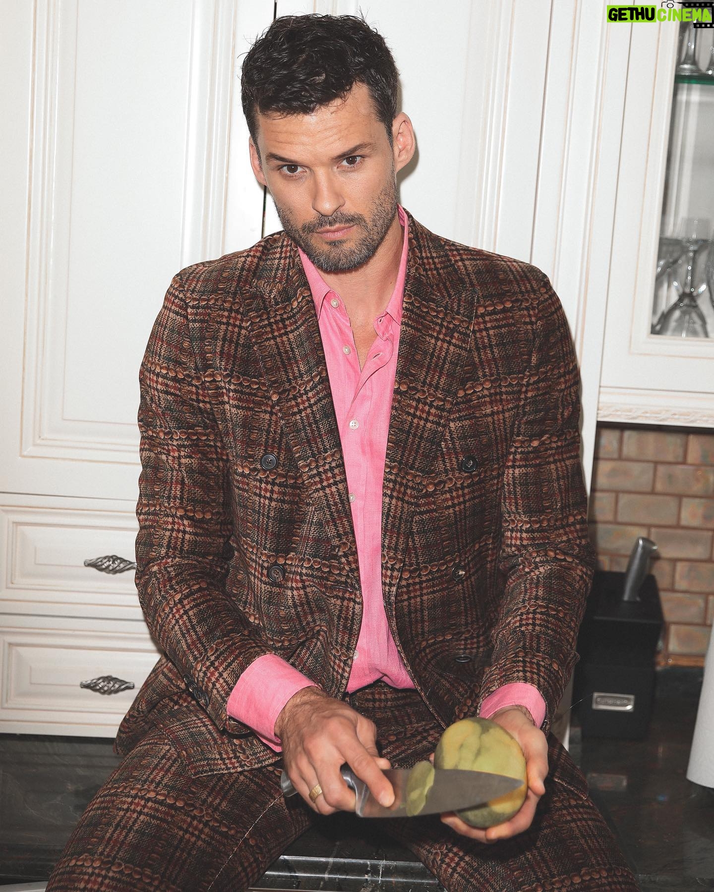 Austin Nichols - 9.8K Likes - I usually wear plaid when I cut mango... 📷 by @collinstark