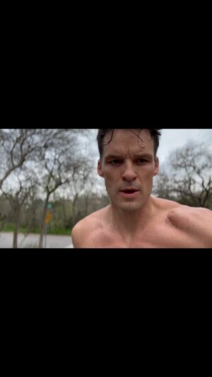 Austin Nichols Instagram - Coffee got me out of bed. Otis got me out the door. And @beyonce got me into the gym. Let’s go!!!
 #gym #workout #motivation #runhappy #beyonce #coffee #blueheeler #australiancattledog #otis #trendingreels #trendingaudio #trending #explore #explorepage #onetreehill #thewalkingdead