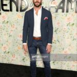 Austin Stowell