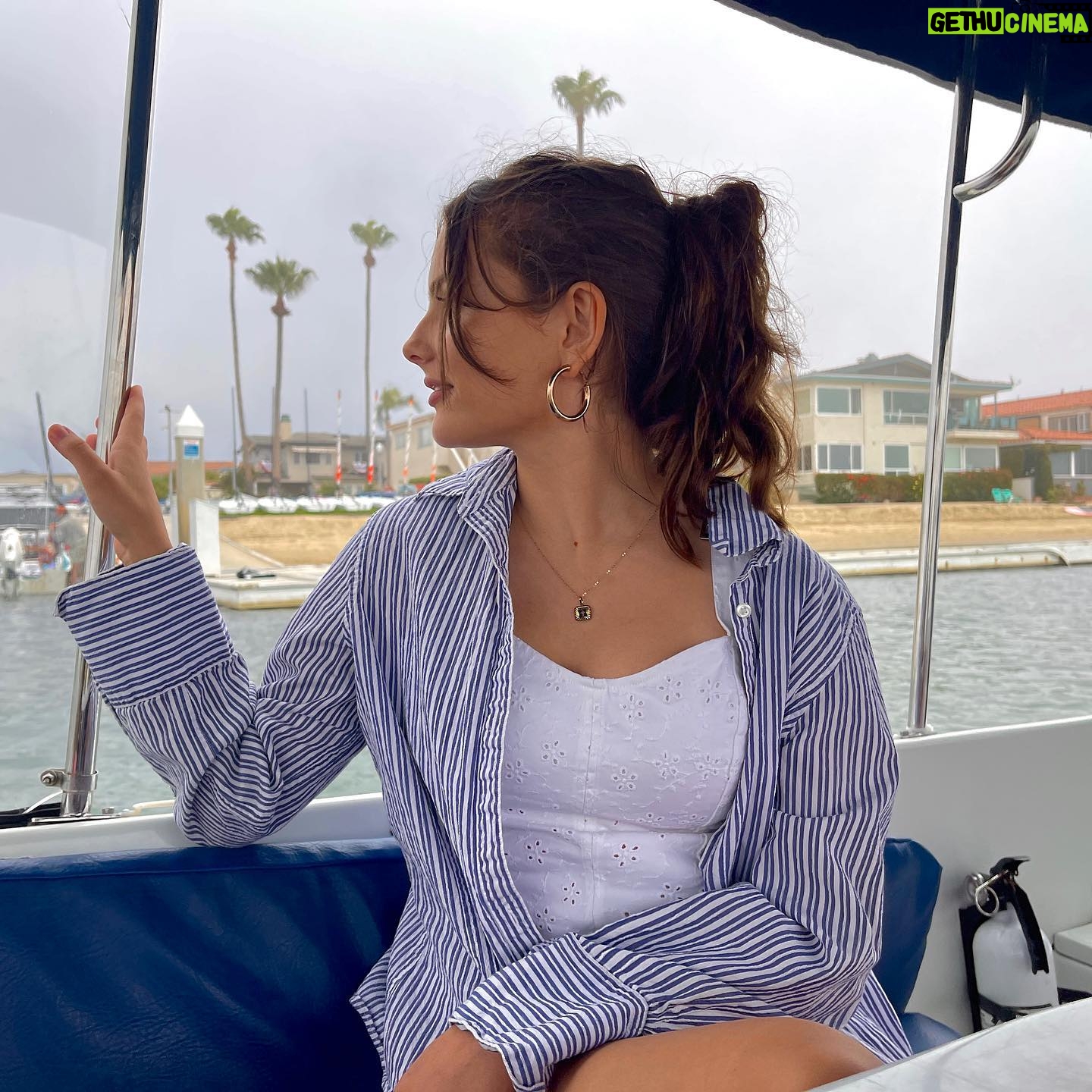 Ava Acres - 839 Likes - A day on the water🌊