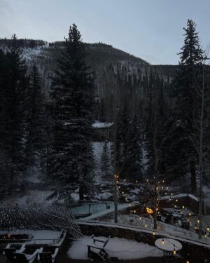 Ava Acres Instagram - Can’t believe I get to spend my weekend here & celebrate the beauty of film. Thank you @vailfilmfest for making it all happen🤍❄️🎞️