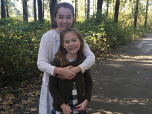 Ava Grace Cooper Instagram - Happy 18th birthday GG! I hope your day is so much fun! I’m so lucky to have grown up with you! You’re literally like a sister to me! Imusm we need to hang soon! I love you so much💕