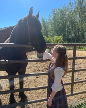 Ava Grace Cooper Instagram - Back on set! The horses are always so sweet!!💕
#horse #set #whencallstheheart #filming 
 #hearties @wcth_tv @gracynshinyei @hallmarkchannel