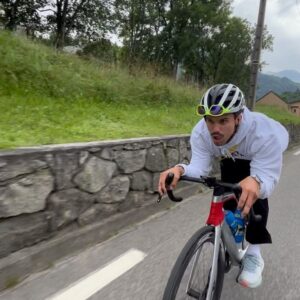 Average Rob Instagram - tour de france was chouette 🇫🇷 

pics by @jossewester #tdf