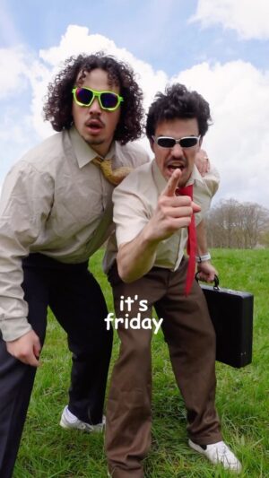 Average Rob Instagram - ADVERTISEMENT — IT’S FRIDAY GODVERDAMN! STOP WORKING! 🎉 ❤️ @toutbienpils 

— #tgif #friday #stopworkingstartdrinking