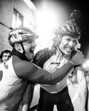Average Rob Instagram - Holy shit! Merci everybody who watched the first ever Turbo Cross! What started of as a joke, became possibly the biggest livestream in Belgian history: 400.000 viewers 🤯 Still can’t believe it. Merci for all the love! Merci to every rider who risked their life for entertainment haha. Can’t walk properly today but very thankful for everything. Much love to @diegemcross & @belgian_cycling for believing in this project ❤️ Again next year?

📸 @kramon_velophoto @matspalinckx @tourdetietema