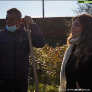 Axel Kuschevatzky Instagram - La historia de Diego se contó infinitas veces. 
La historia de su papá, nunca. 
@dalmaradona ,#LaHijaDeDios está en @hbomaxar 

#BACK | La docuserie de 3 episodios ya ha emocionado a miles de personas, 
Con imágenes familiares inéditas y anécdotas imperdibles en la voz de las personas más cercanas al Diez. 

Una producción de Infinity Hill & Nativa Contenidos

@dalmaradona 
@infinityhill_ @axelkuschevatzk @cindyteperman 
@nativacontenidos @karicastellano2020 @helen.rock 
@munoz_lorena_ 
@hbomaxar @hbomaxla

#diegoeterno #LaHijaDeDios