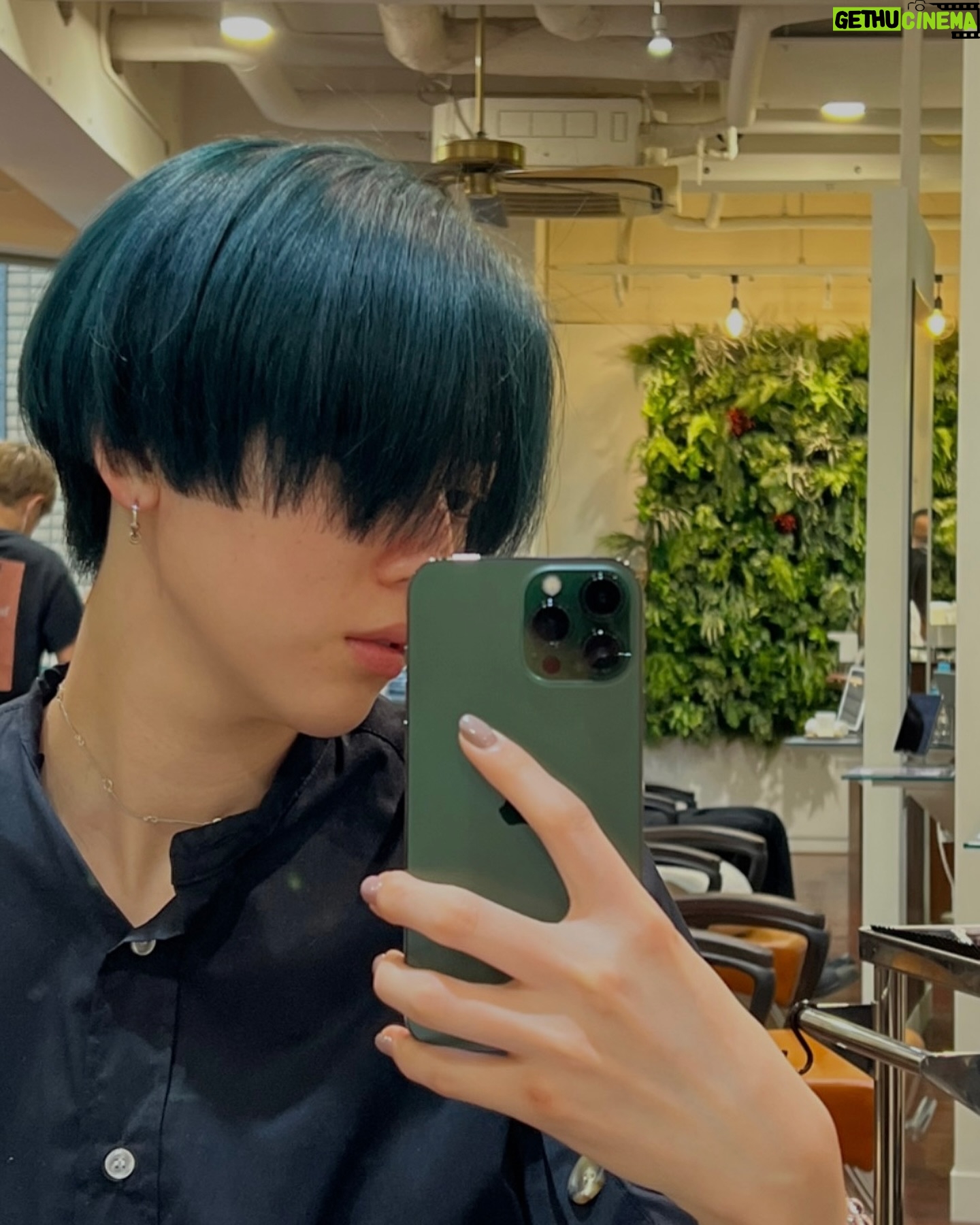 Ayaka Miyoshi - 125.1K Likes - 💙🧡🖤❤️💛💚🩷🤎🩵
Which hair color do you like?