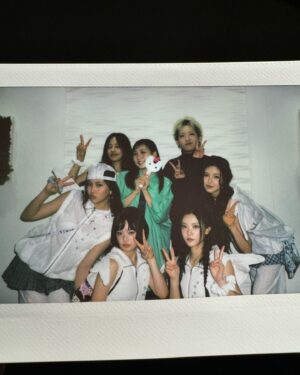 Ayase Instagram - 6/26 Thank you NewJeans & Bunnies🪽