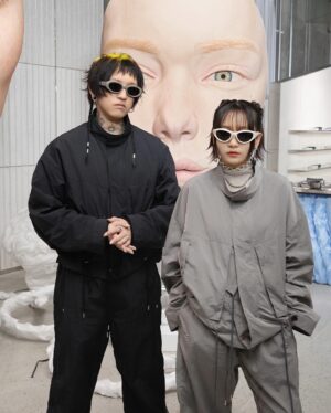 Ayase Instagram - @gentlemonster & @tamburinsofficial 

ジェントルモンスターとタンバリンズの
日本国内初のフラッグシップストアがオープン

これからいつでも気軽に実店舗いけるのアツい🛍️🛍️🛍️

#ジェントルモンスター
#ジェントルモンスター青山
#GENTLEMONSTERAOYAMA
#TAMBURINS
#TAMBURINSAOYAMA
#PUMKINI