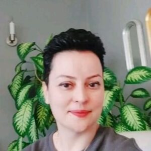 Ayçin Tuyun Instagram - Herşey duygu ve düşüncelerden geçer.Duygu ve düşüncelerini kontrol altina alıp mediatif bir hale geçtikten sonra hayal edip gerçekleştirmeyeceginiz hiç bişey olmaZ.Sizde bu mediatif hale geçip hayallerim gerçek olsun diyorsanız hadi o zaman yoga ya beklyrm.yoga hareketleri sizi meditasyona hazırlar🤗#onlineyoga #kanserdeğilbizgüçlüyüz #yogateacher #worldyogaday #world #duyguvedüşünce #meditation @bioestetikkalamis iletişim @bioestetikkalamis #kansertedavisi #kansereinatgülümse #şifa #hayatıntümübanakolaylıkneşeveihtişamlagelir #sprituality #reikimasterteacher #hospitalyoga
