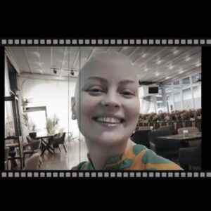 Ayçin Tuyun Instagram - Daha bitmedi!!! 
Henüz bitmedi!!!

Seslendiren ; @volkanakay 
Düzenleme ; @h.goktekin 
@1birsenaltuntas
@suatunl

#kanserlesavas #kanserlemücadele #kansertedavisi #hayat #mutluluk #gülmek #actress #strong #magazine #istanbul #türkiye #mücadele #dizi #sinema #oyuncu #movie #memekanseri  #birsenaltuntas